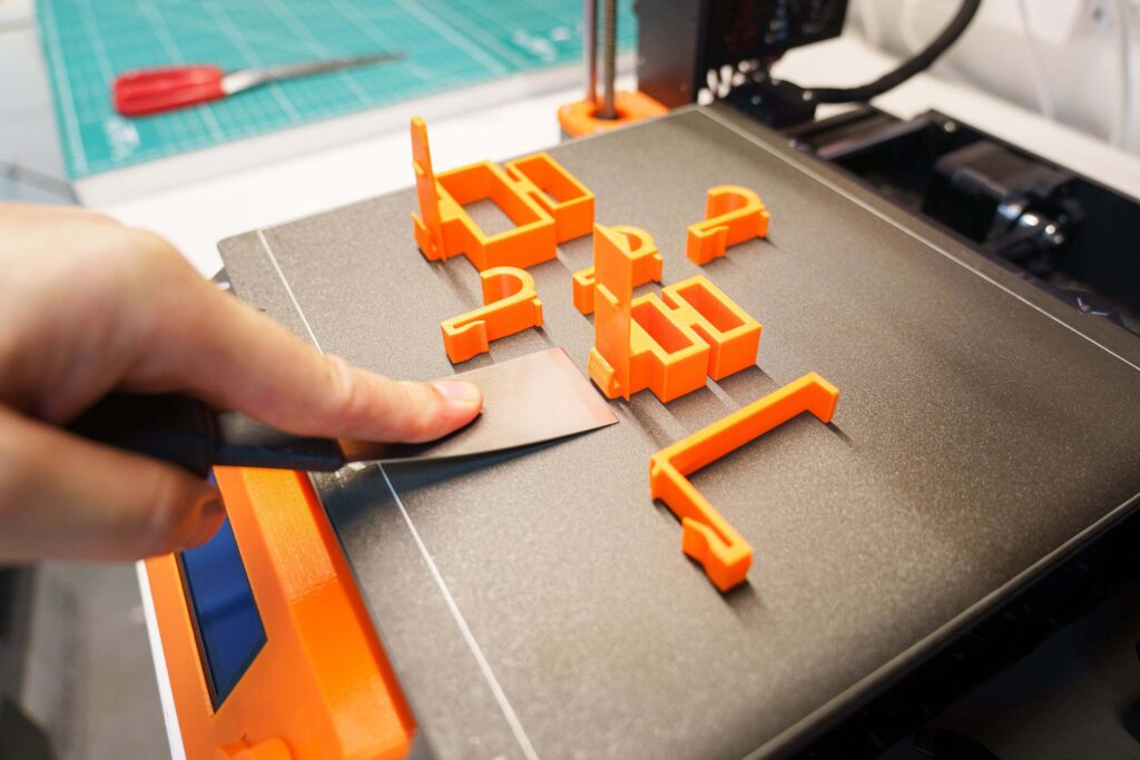 Different ways to make money with 3D printing